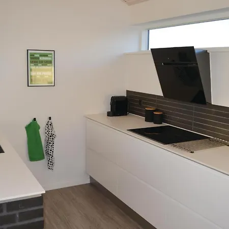 Stunning In Sby With 3 Bedrooms And Wifi *