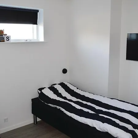 Stunning In Sby With 3 Bedrooms And Wifi *